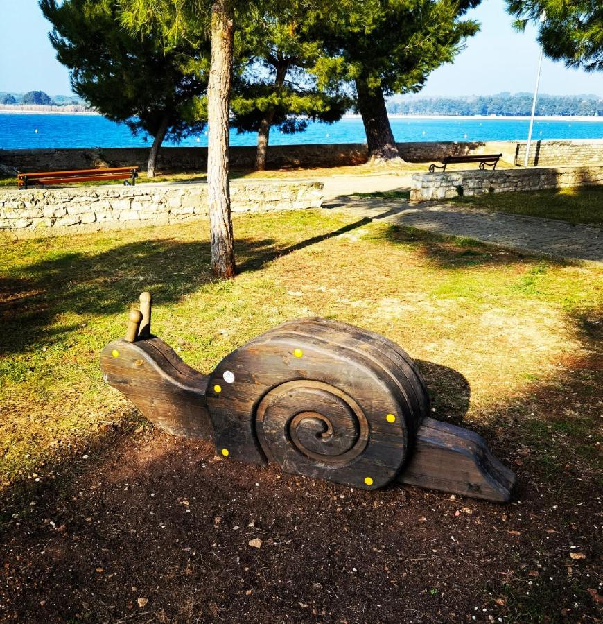 Mirta Deluxe Superior 5 Star Apartment, Your Piece Of Heaven By The Sea & Park, With Sea & Park View Novigrad Istria エクステリア 写真